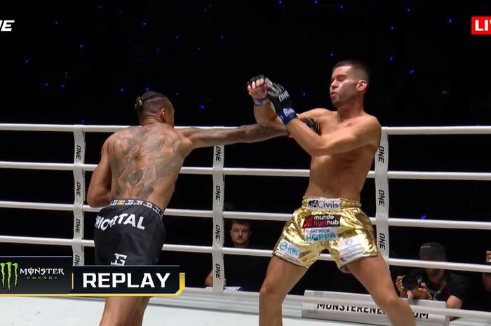 Hasil ONE Fight Night 34 - Tidak Sampai Satu Setengah Menit, Regian Eersel Pertahankan Sabuk