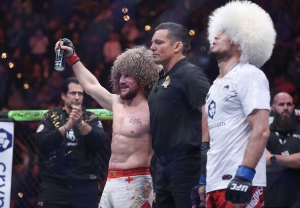 UFC 320 - Rekor Memukau Si Peremuk Klan Nurmagomedov dalam Ancaman